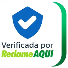 dr exame logo com uma arte com vários quadrados e o dr exame branco